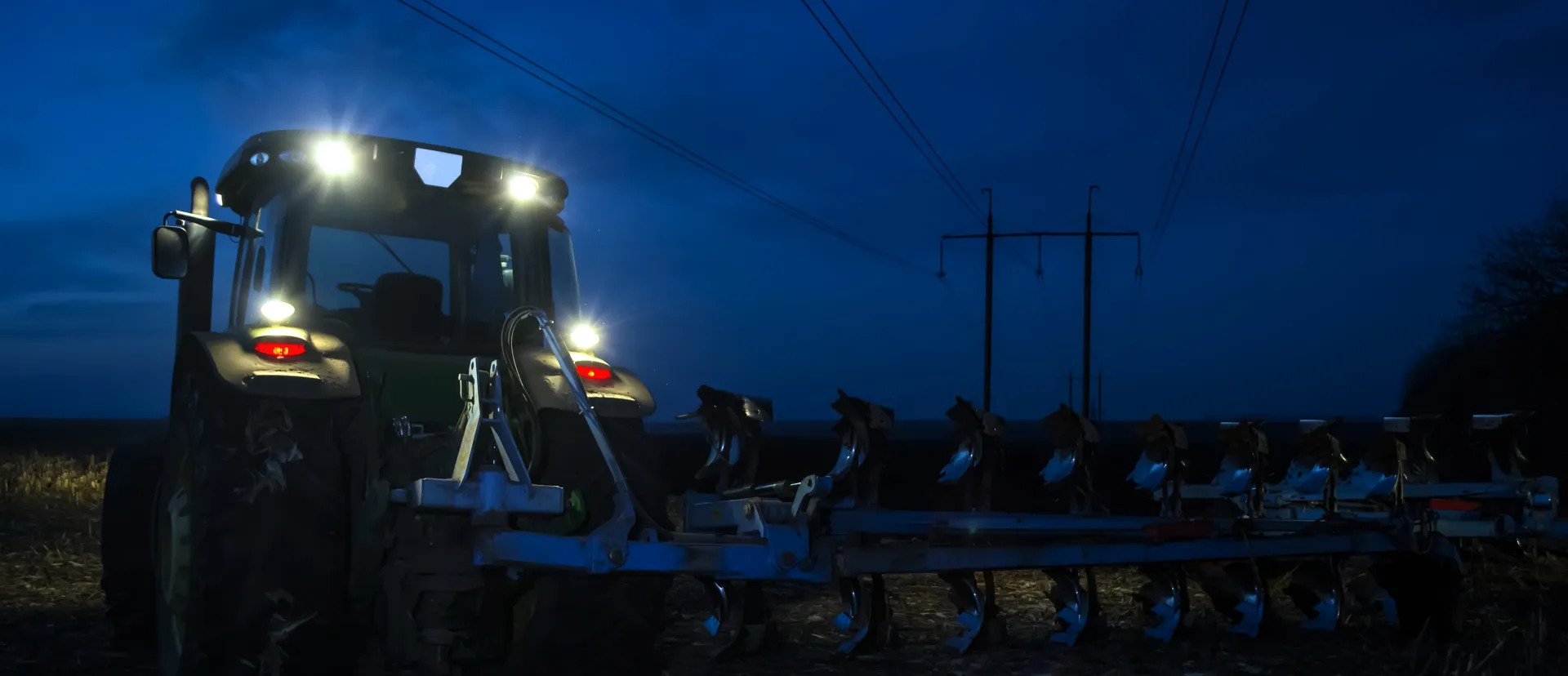 tracteur signalisation et eclairage