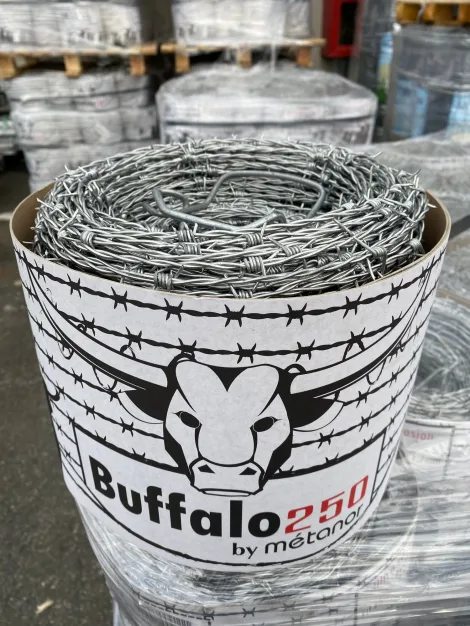 Fil barbelé zinc aluminium 1,7 mm 4 picots 250 m | MENATOR - METANOR - Image n°5