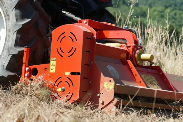 Broyeur attelage réversible 214 cm FLIPPER214M | DEL MORINO - Image n°9