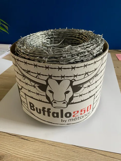 Fil barbelé zinc aluminium 1,7 mm 4 picots 250 m | MENATOR - METANOR - Image n°3